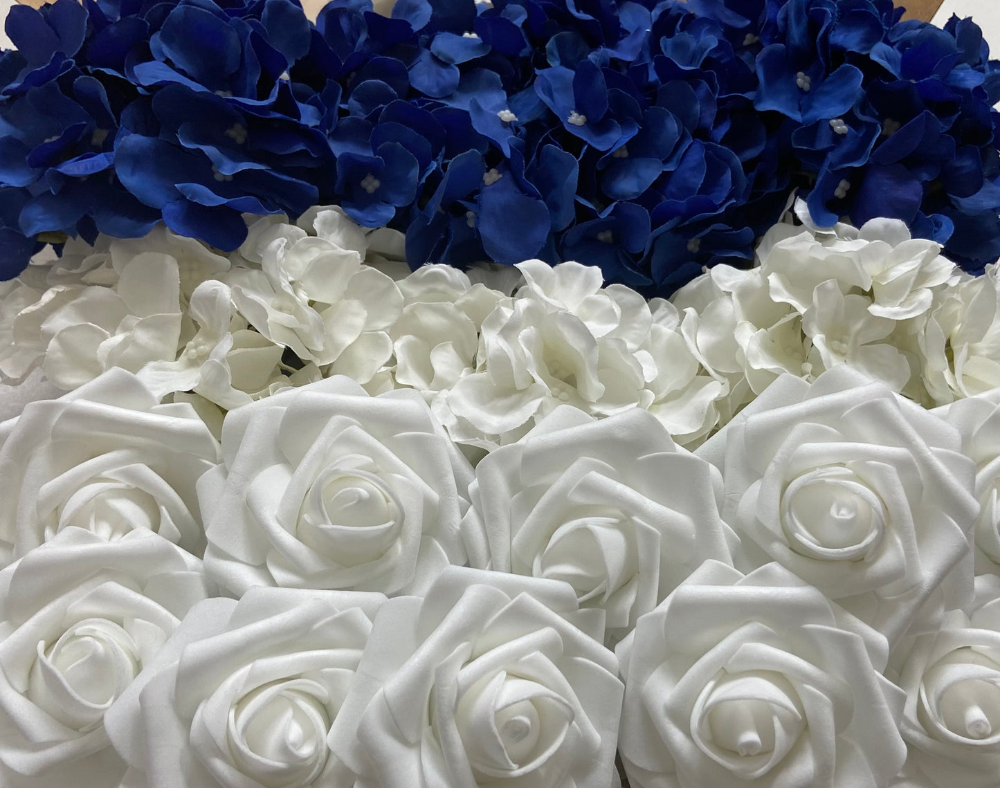 White Roses & Hydrangeas Mix